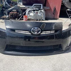 2010 Toyota Pruis Hybrid Front Bumper