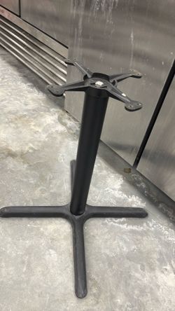 Table base