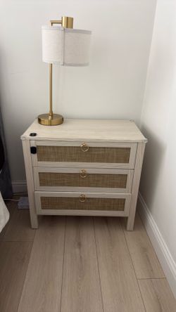 Set of 2 lamps and side bedside table