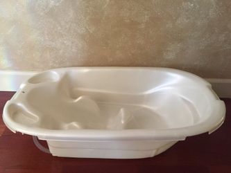 Baby bath tub