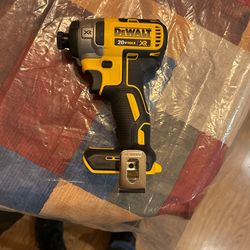 DEWALT 20V MAX Cordless Brushless 3-Speed 1/4 in. Impact Driver