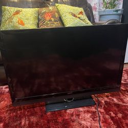 VIZIO RAZOR LED SLIM DESIGN 37 Inch 