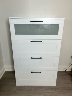 White 4-Drawer Dresser with Glass Top Drawer