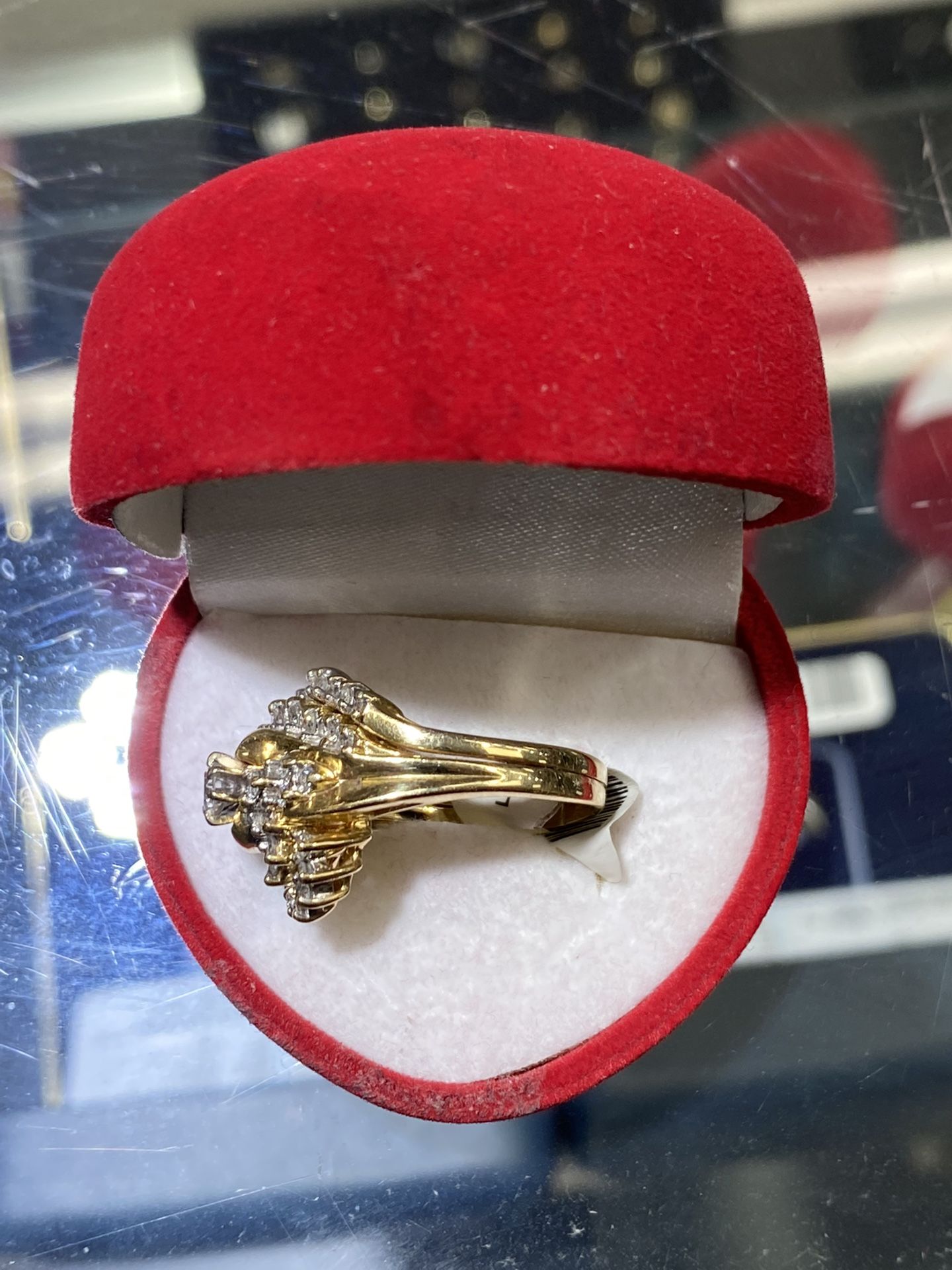 14k Gold Ring With Diamonds