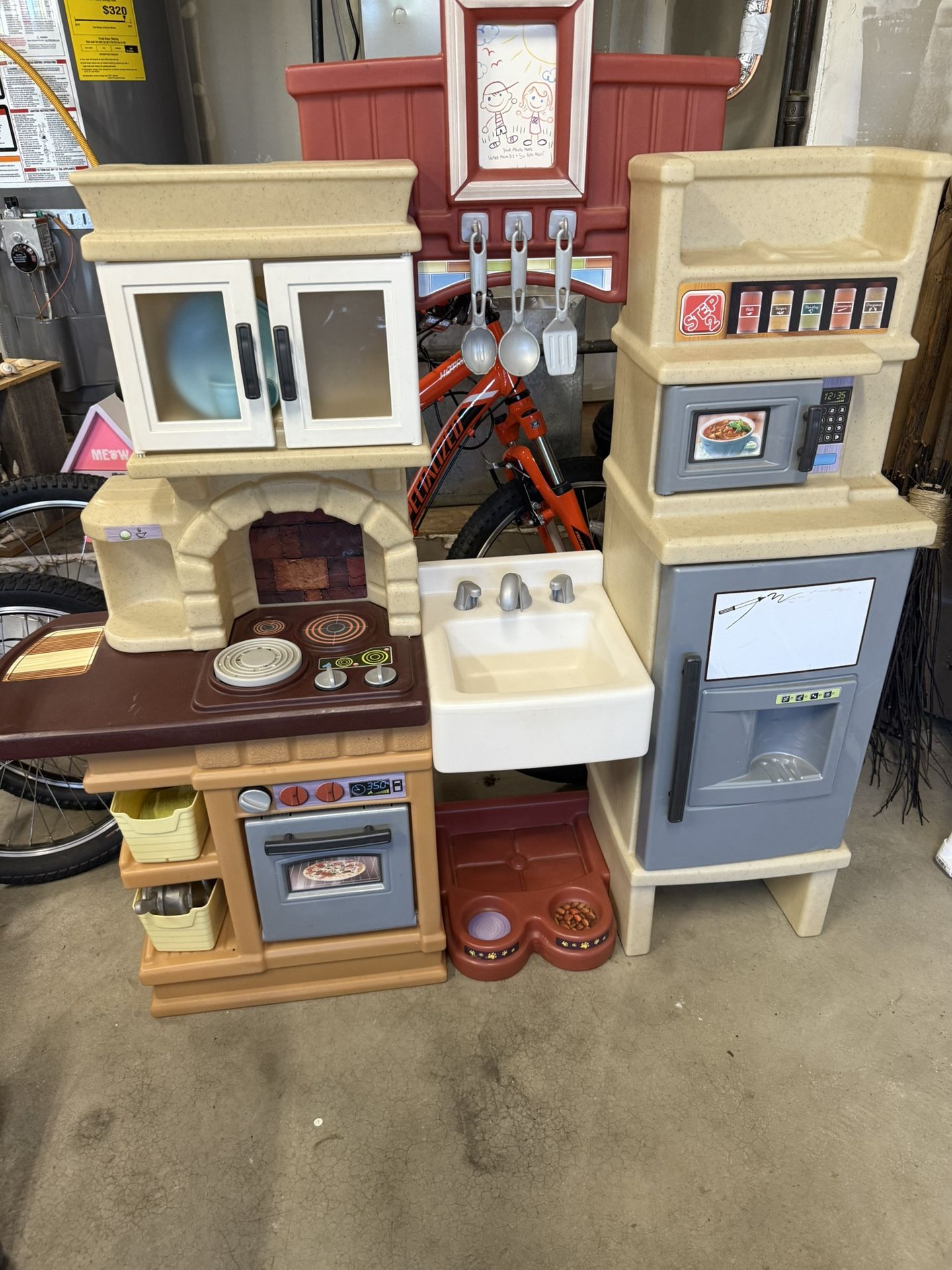 Kitchen Play Set/ Step 2/ Kids Pretend Kitchen Playset