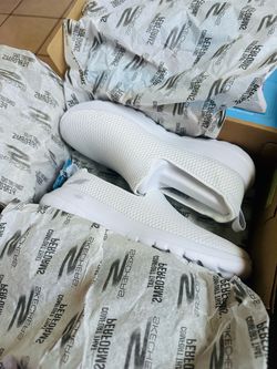 Sketchers go walk size 8