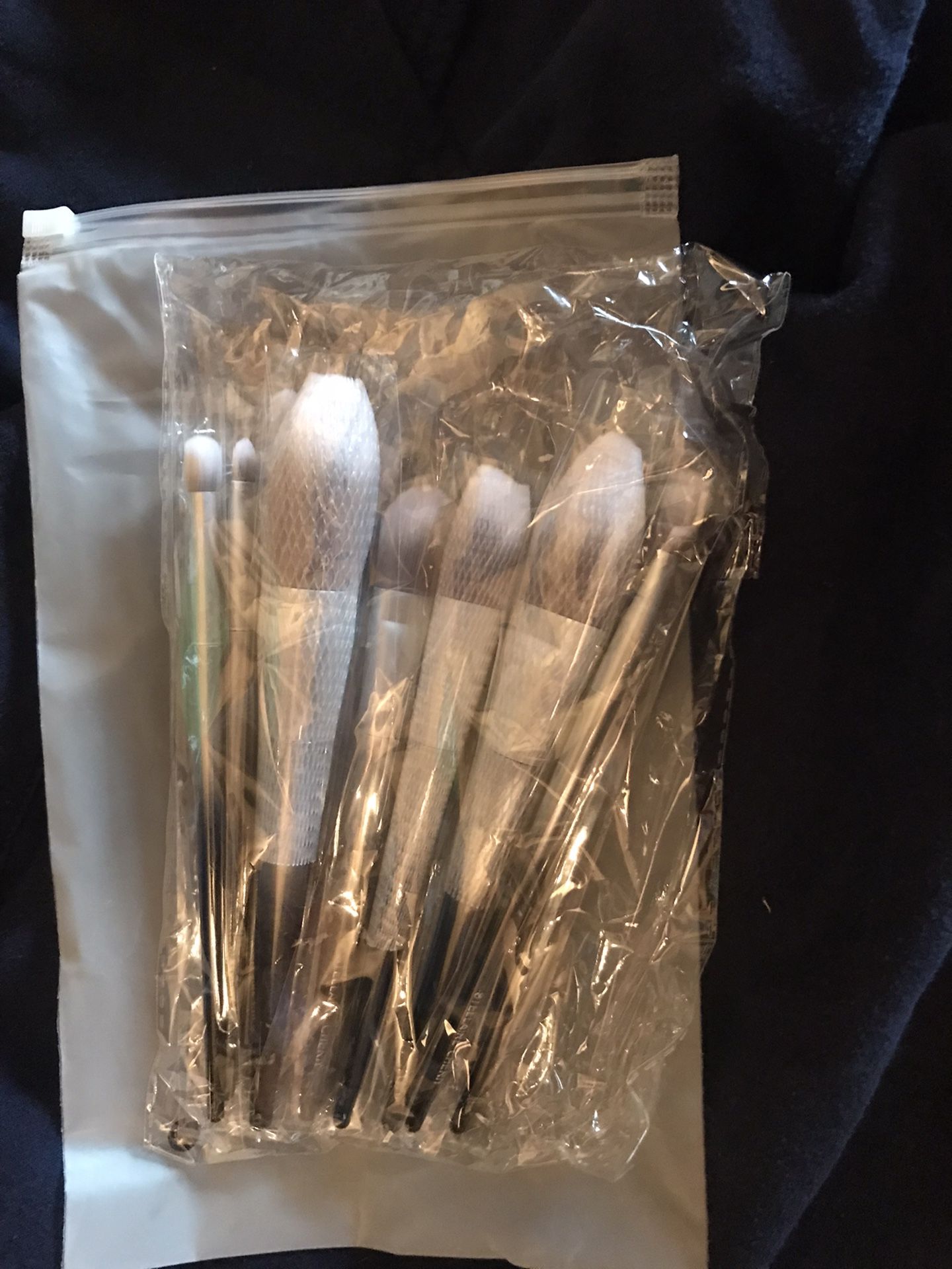 10 makeup brushes