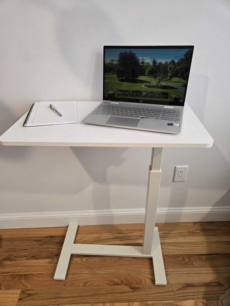 Adjustable Rolling Table / Standup Deak