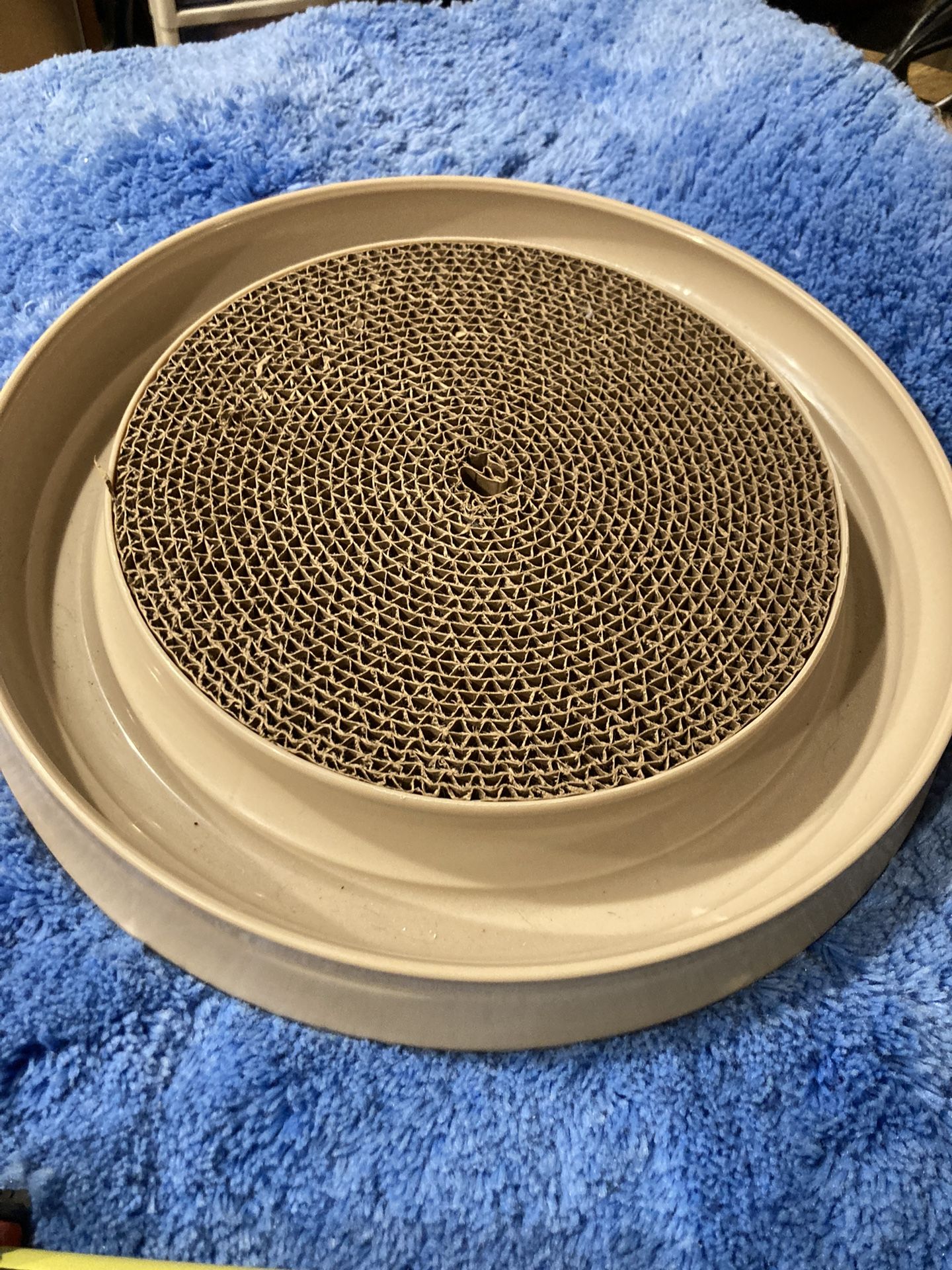 Cat Scratcher