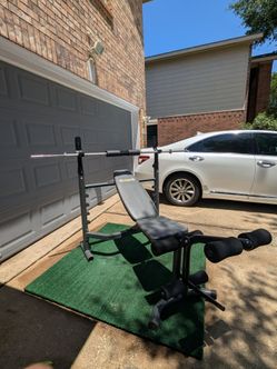 Bench press(READ DESC. BEFORE MESSAGING)