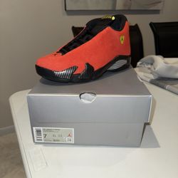 AJ14 Ferrari Size 7M