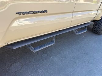 Toyota Tacoma Rock Slider