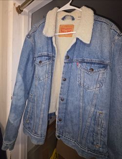 LEVI.  JACKET