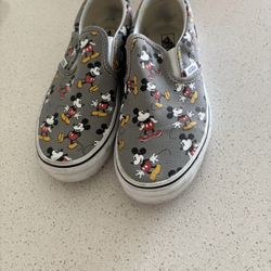 Mickey Vans 