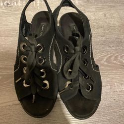 Steve By Steve Madden Wedge Sandal Shoes Size 6