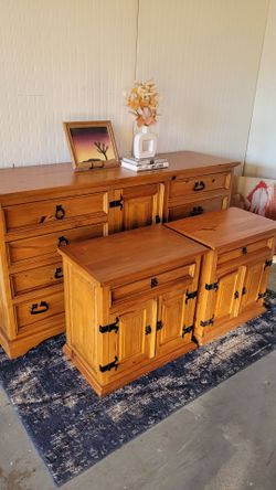 PINE DRESSER SET