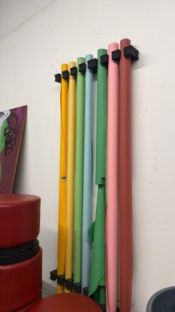 Professional Photography Backdrop System + 15+ Seamless Paper Rolls