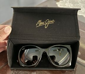 Maui Jim Polarized Fashion Sunglasses 🕶️ 