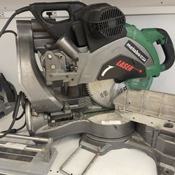 Metado miter saw