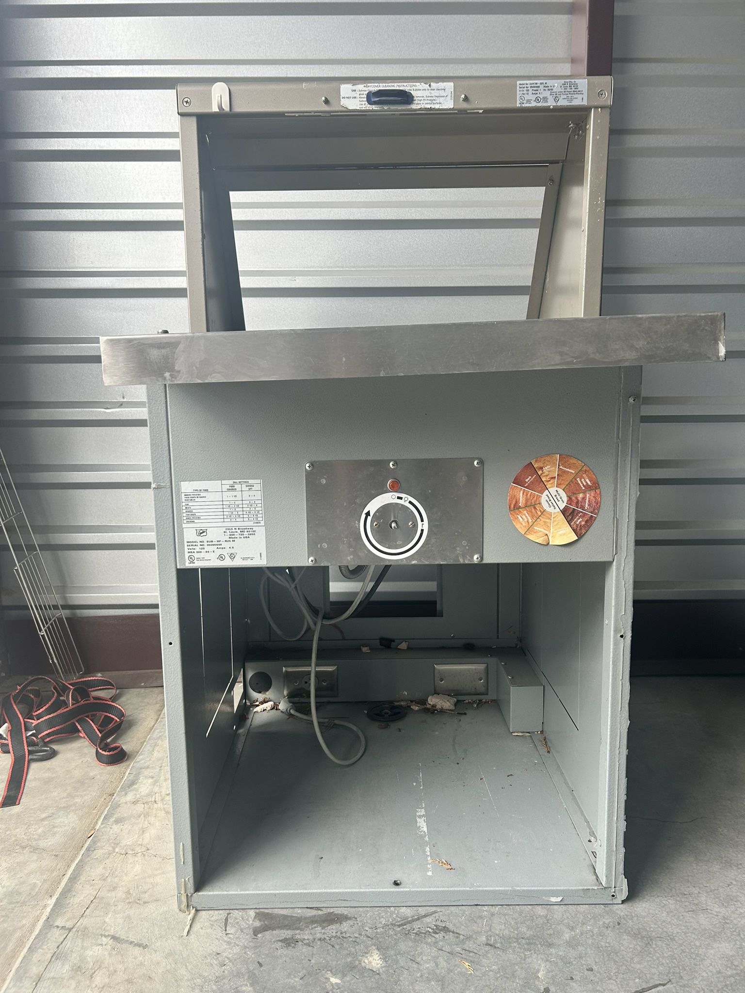 Duke SUB-HF-L25 food warming steam table