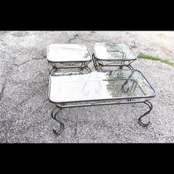 1 Coffee  & 2 End Table Set 