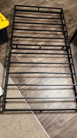 Twin metal box spring