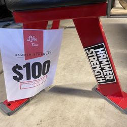 Hammer Strength Flat Bench