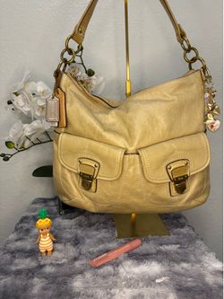 Coach Madison Maggie Leather Shoulder Bag