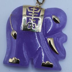 10 K Gold Lavender Jade Pendant Necklace 