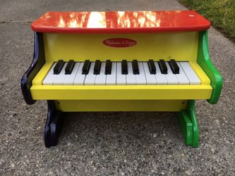 Melissa & Doug toddler Piano