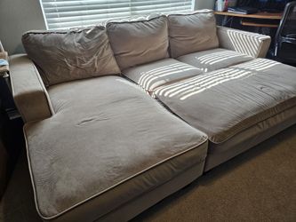 Small Sectional Sofa 🚨PRICE REDUCED🚨!!!