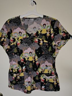 NURSE SCRUBS TOPS SELLING AS BULK