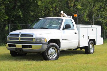 2001 Dodge Ram 2500 Chassis