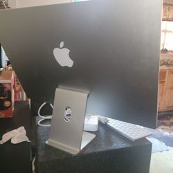 apple mac 27 in computer with accessories good condition 