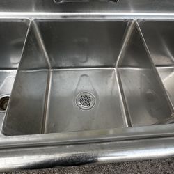 3 Compartment Sink 
