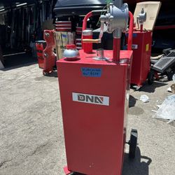 35 Gallon Gas Tank With Wheels And Lock Wheels 