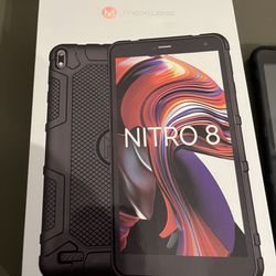 Nitro 8 tablet $45 w box/cable charger and gift