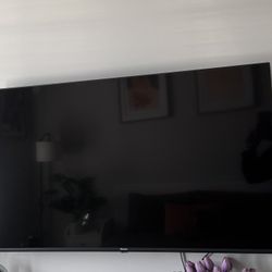 HISENCE TV 50 INCH 