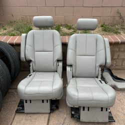 Chevy Truck Seats 2007-2012 UConn Or Tahoe