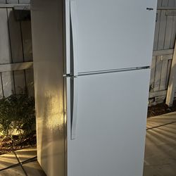 Free Delivery - Refrigerator