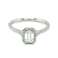 Anillo De Compromiso De Diamantes 