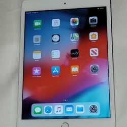 Very Nice White APPLE iPad MINI 3 3rd Generation with 32GB Storage