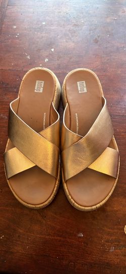 Rose Gold FitFlops Size 8