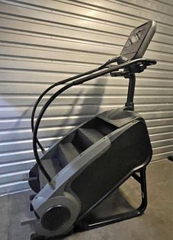 StairMaster 8 Series 8G Gauntlet w FREE curbside delivery