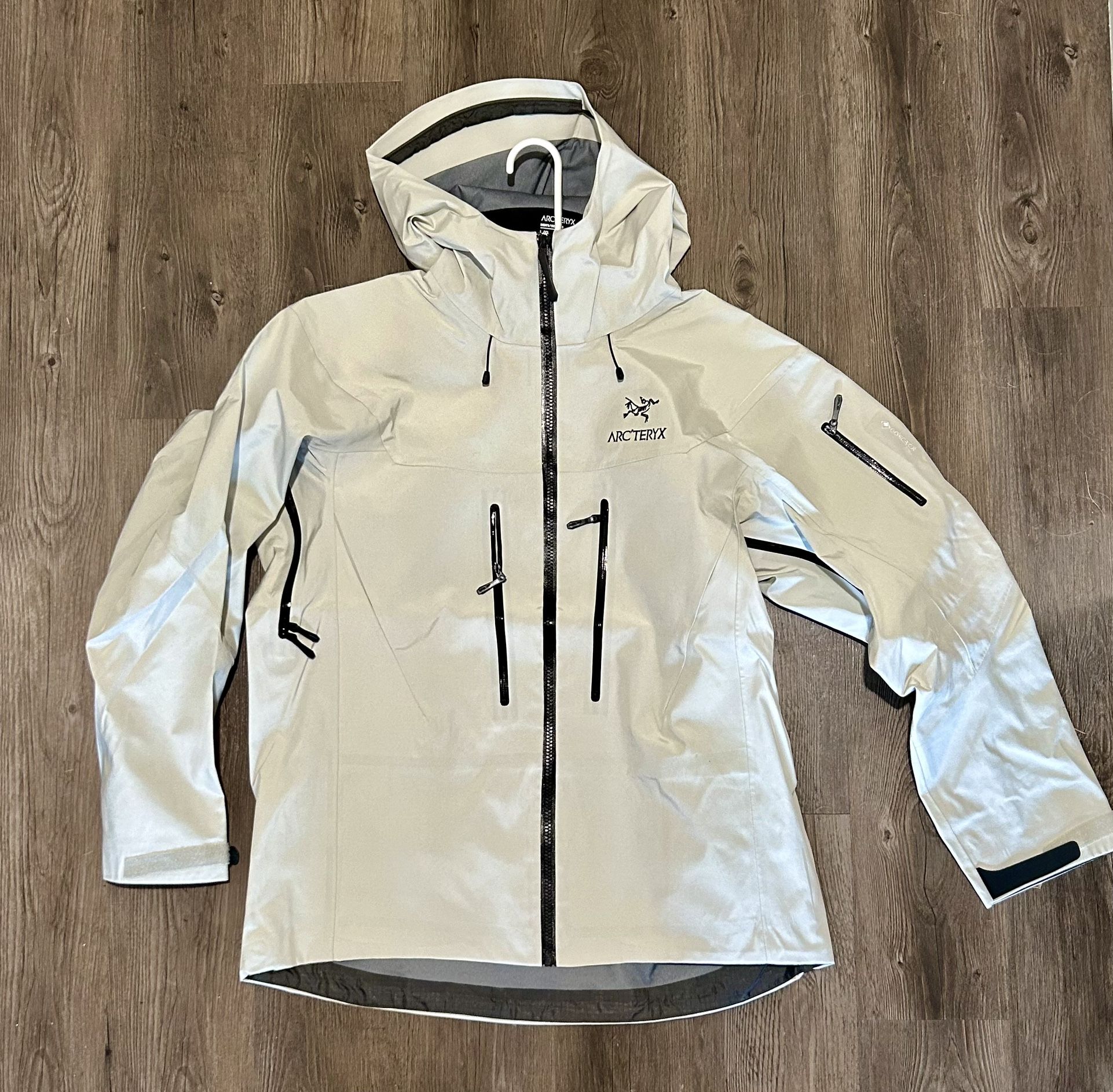 Arcteryx Alpha Men’s Jacket 