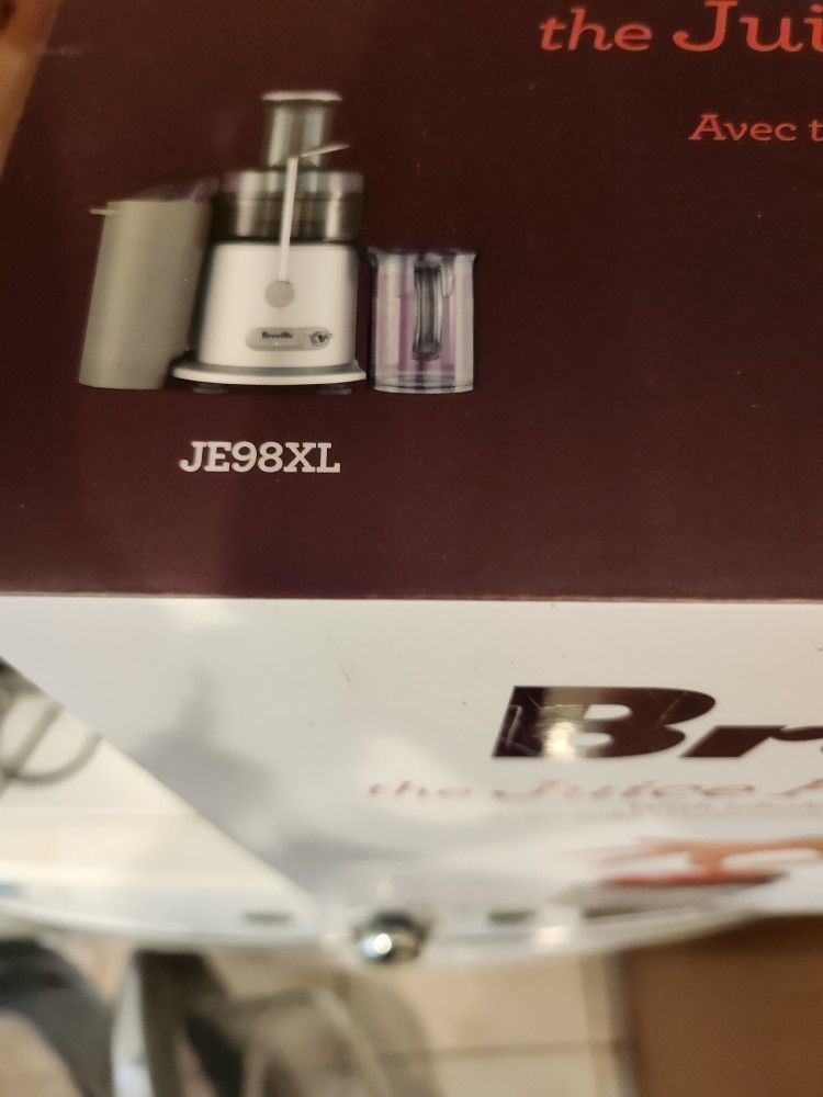 Breville Juice Fountain Plus  - Model JE98XL