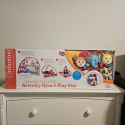 Infantino Safari Fun Twist & Fold Activity Gym