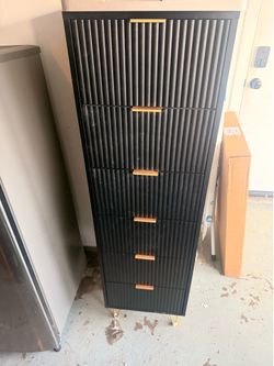 Xachery 6 Drawer