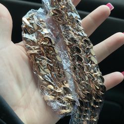 New 18k Rose Gold Cuban Link Chain And Bracelet Set 