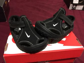 Baby Nike sandals